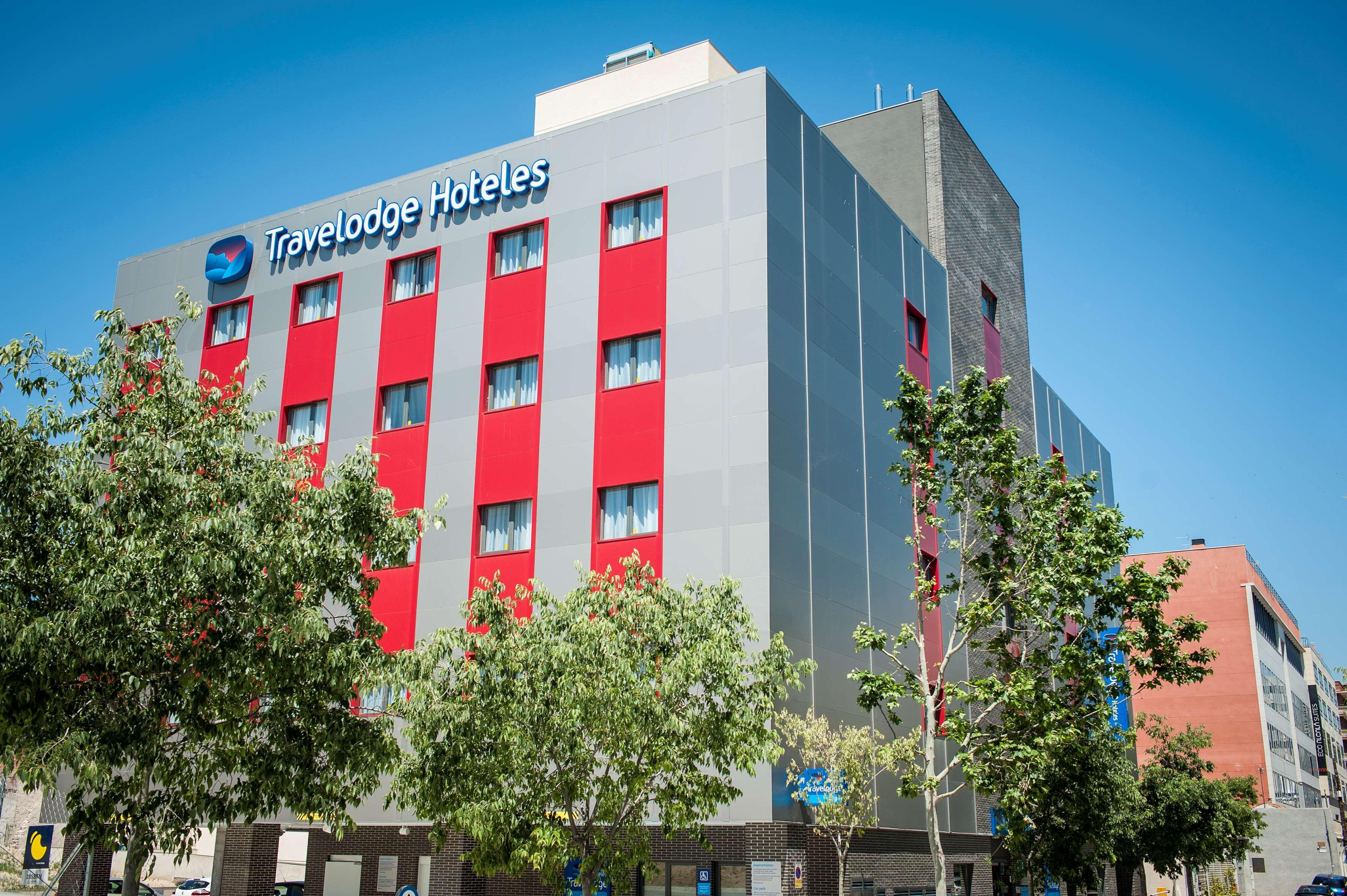 Travelodge Madrid Metropolitano Exterior foto