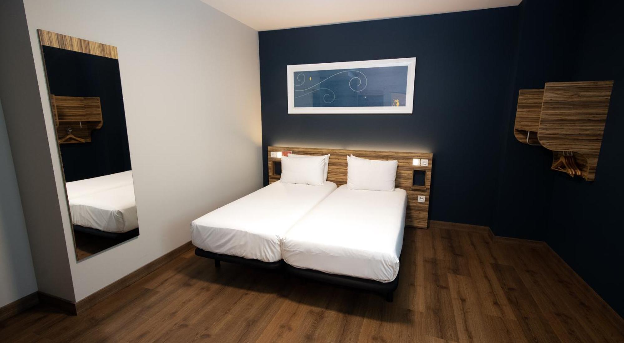 Travelodge Madrid Metropolitano Zimmer foto